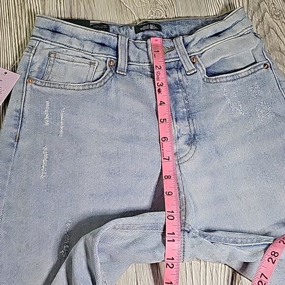 Wild Fable Super High Rise Straight Light Wash Distressed Jeans Womens 0/31" NEW - Picture 14 of 15